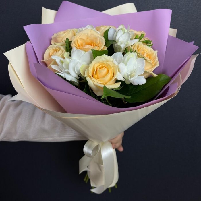 Букет «Роза и фрезия», фото 4